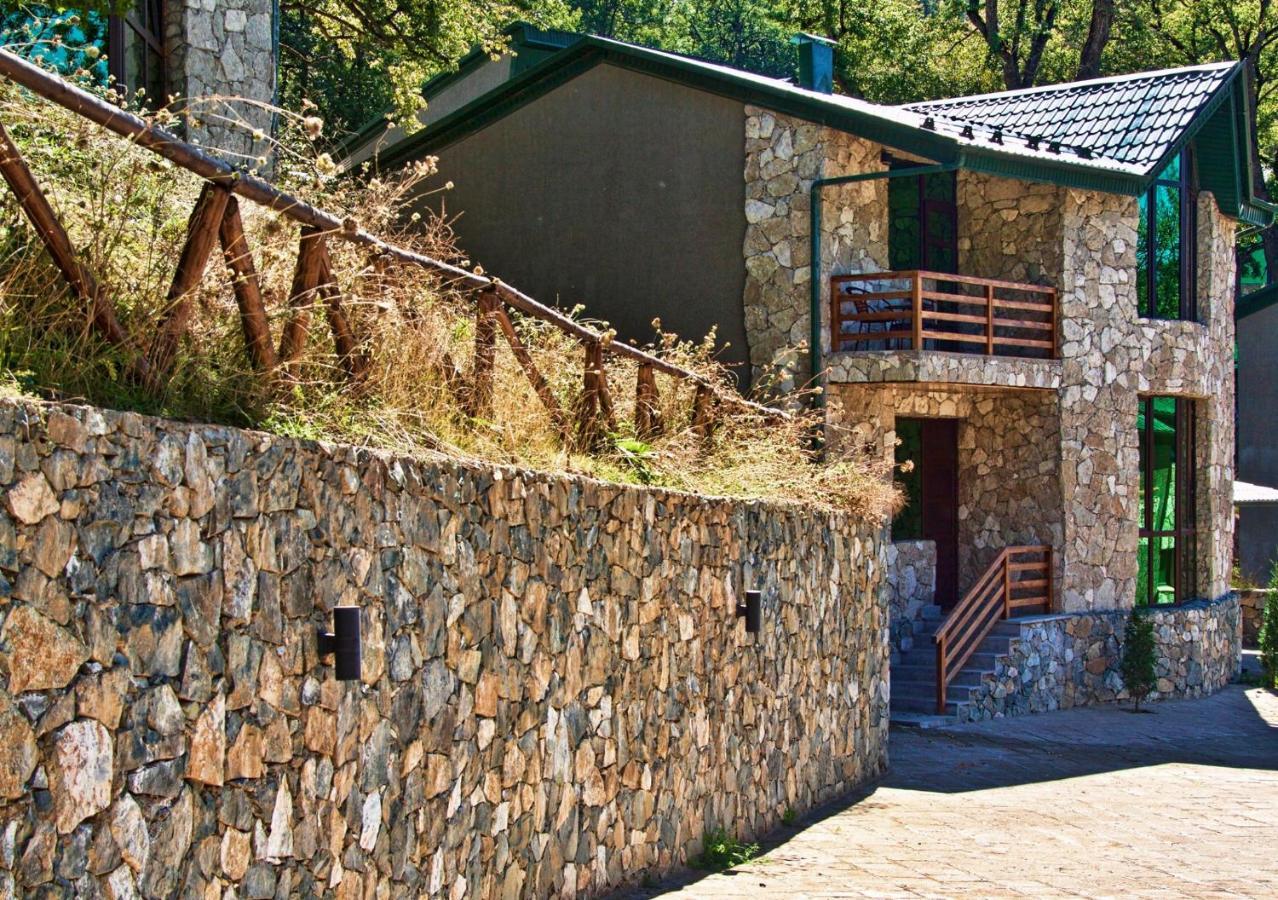 Dilijan Villa 12 ภายนอก รูปภาพ
